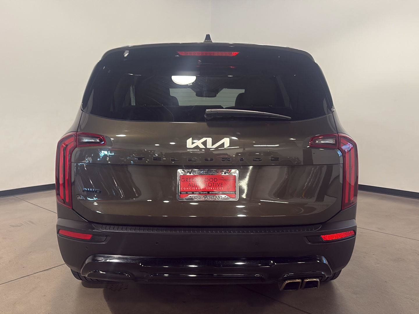 Used 2022 Kia Telluride SX w/ SX Prestige Package AWD/4WD image 4