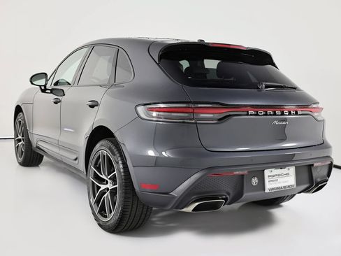 Certified 2026 Porsche Macan AWD/4WD image 3