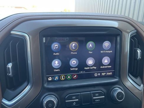 Used 2023 Chevrolet Silverado 2500 High Country w/ Technology Package image 14