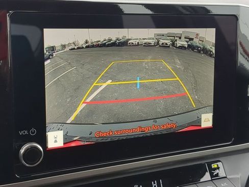 Used 2026 Toyota Camry LE image 11