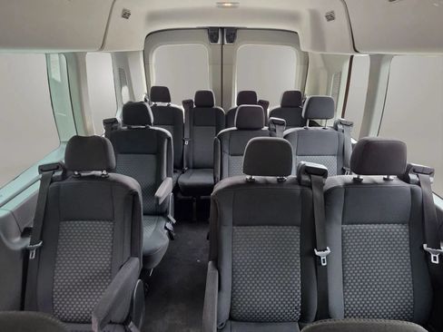 Used 2022 Ford Transit 350 XLT RWD image 25