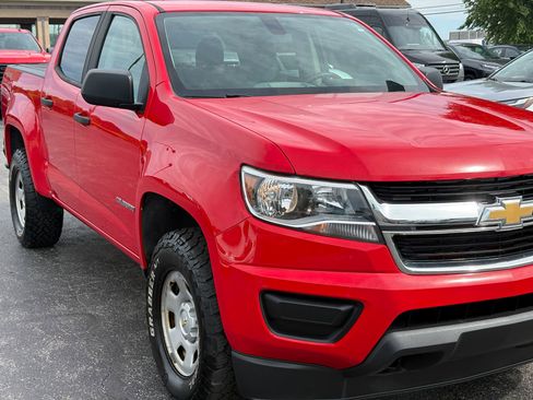 Used 2019 Chevrolet Colorado W/T w/ WT Convenience Package AWD/4WD image 3