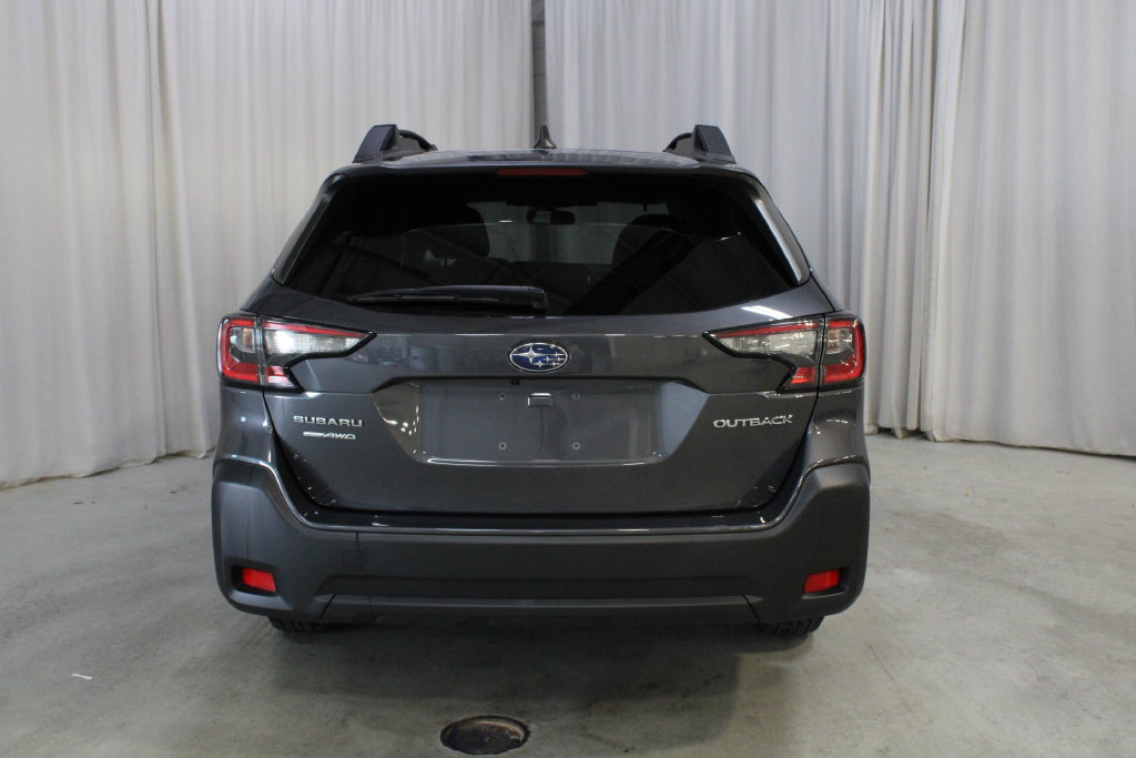 Used 2024 Subaru Outback Premium AWD/4WD image 24