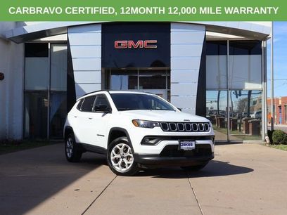 Used 2025 Jeep Compass Latitude w/ Sun & Sound Group