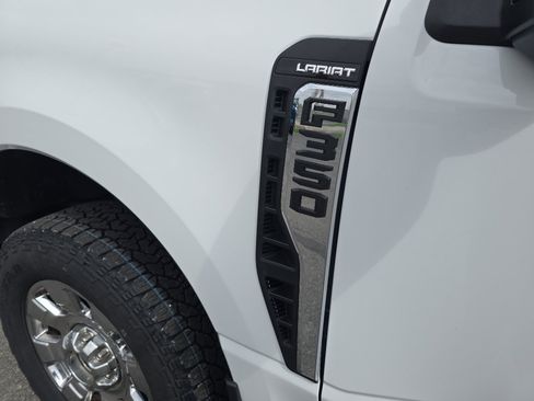 Used 2024 Ford F350 Lariat w/ Chrome Package AWD/4WD image 13