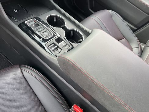 Certified 2026 Honda Pilot Black Edition image 18