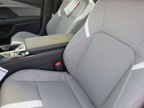 Certified 2026 Toyota Camry SE image 17