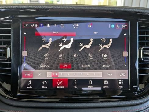 Used 2023 Dodge Durango R/T AWD/4WD image 23