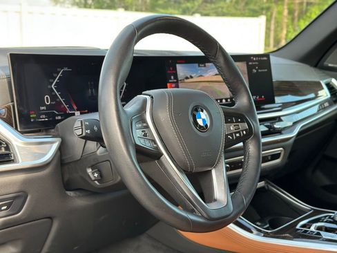 Used 2024 BMW X5 xDrive40i w/ Premium Package AWD/4WD image 19