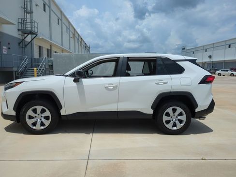 Certified 2024 Toyota RAV4 LE FWD image 9