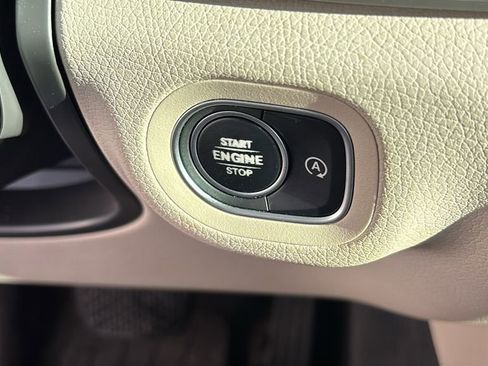 Used 2020 Mercedes-Benz GLE 350 4MATIC image 14