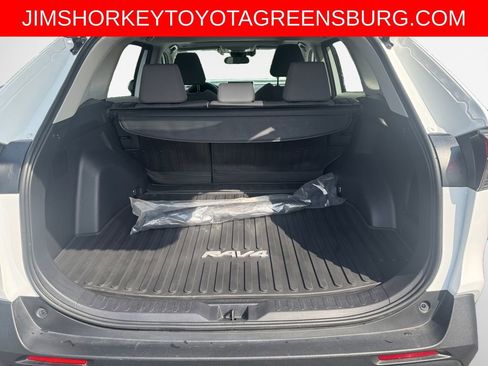 Used 2023 Toyota RAV4 XLE w/ Convenience Package image 25