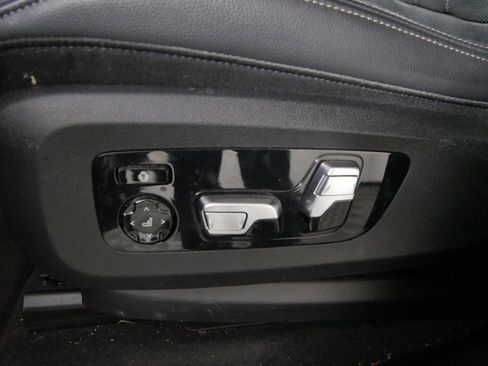 Used 2019 BMW X7 xDrive40i w/ Premium Package image 18