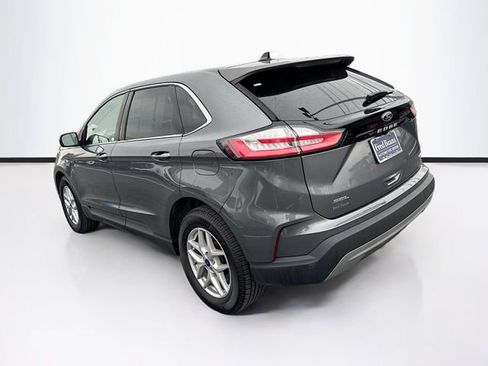 Certified 2022 Ford Edge SEL w/ Convenience Package AWD/4WD image 6