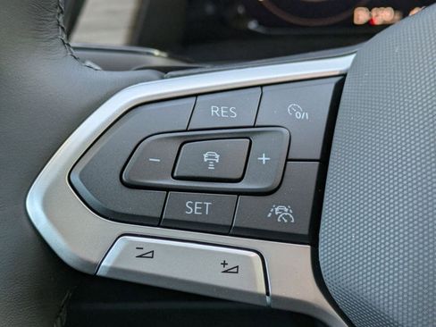 New 2026 Volkswagen Atlas SEL Premium R-Line AWD/4WD image 37