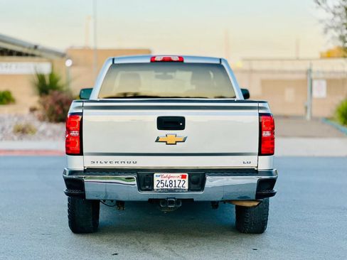 Used 2019 Chevrolet Silverado 1500 LT AWD/4WD image 4