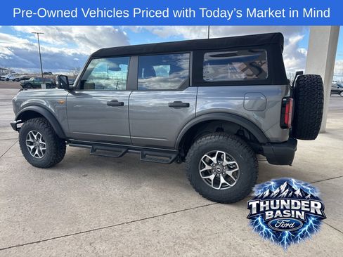 Used 2024 Ford Bronco Badlands AWD/4WD image 2