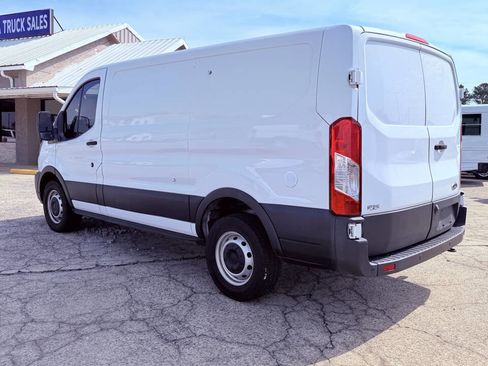 Used 2020 Ford Transit 250 Low Roof w/ Upfitter Package RWD image 4