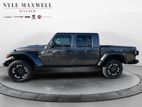 New 2026 Jeep Gladiator Rubicon image 13