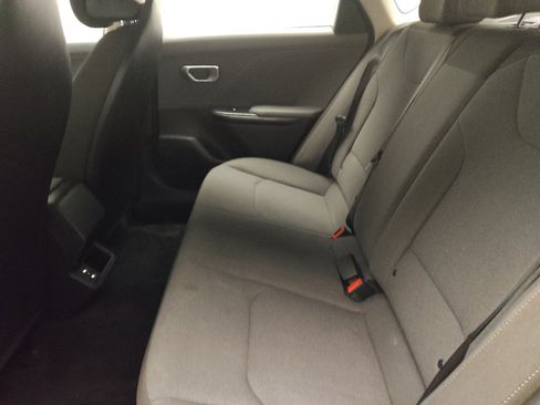 Used 2025 Kia K4 FWD image 18