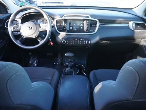 Used 2020 Kia Sorento L image 37