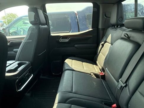 Used 2023 GMC Sierra 1500 Denali AWD/4WD image 10