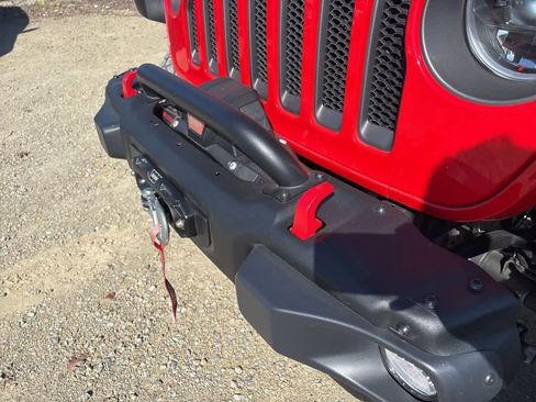Certified 2023 Jeep Wrangler Unlimited Rubicon w/ Steel Bumper Group image 17