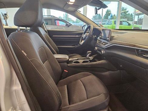 Certified 2023 Nissan Altima 2.5 SV image 25