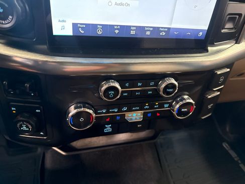 Used 2022 Ford F150 Lariat AWD/4WD image 26