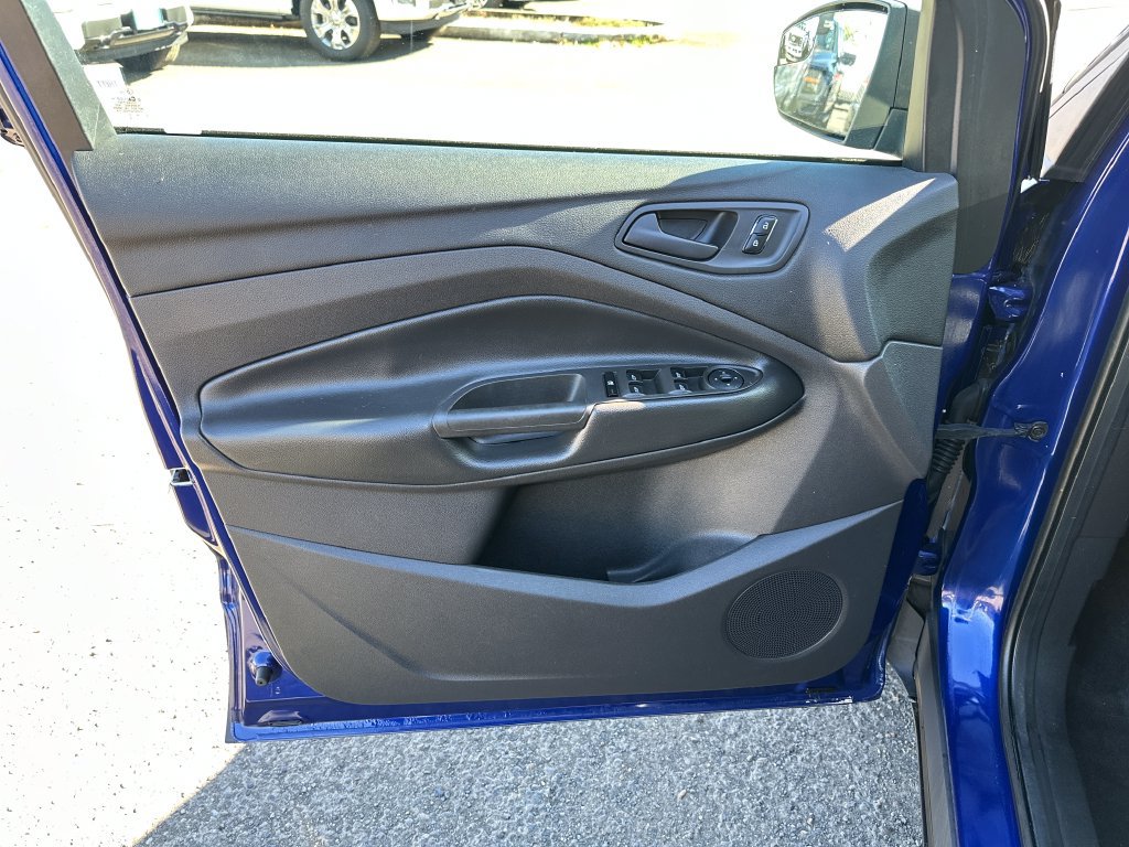 Used 2013 Ford Escape S FWD image 13