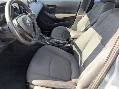 Used 2022 Toyota Corolla LE image 14