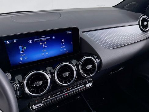 Certified 2026 Mercedes-Benz GLA 250 image 21