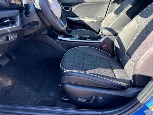 New 2025 Kia K4 GT-Line image 10