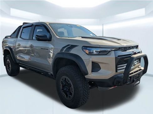 Used 2023 Chevrolet Colorado ZR2 w/ Desert Boss Special Edition image 4