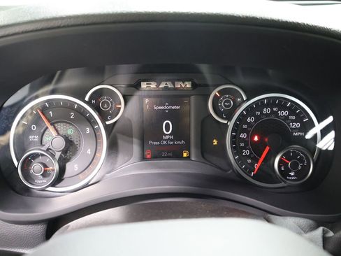 New 2026 RAM 2500 Tradesman image 25