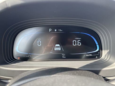 New 2026 Hyundai Venue SEL FWD image 16