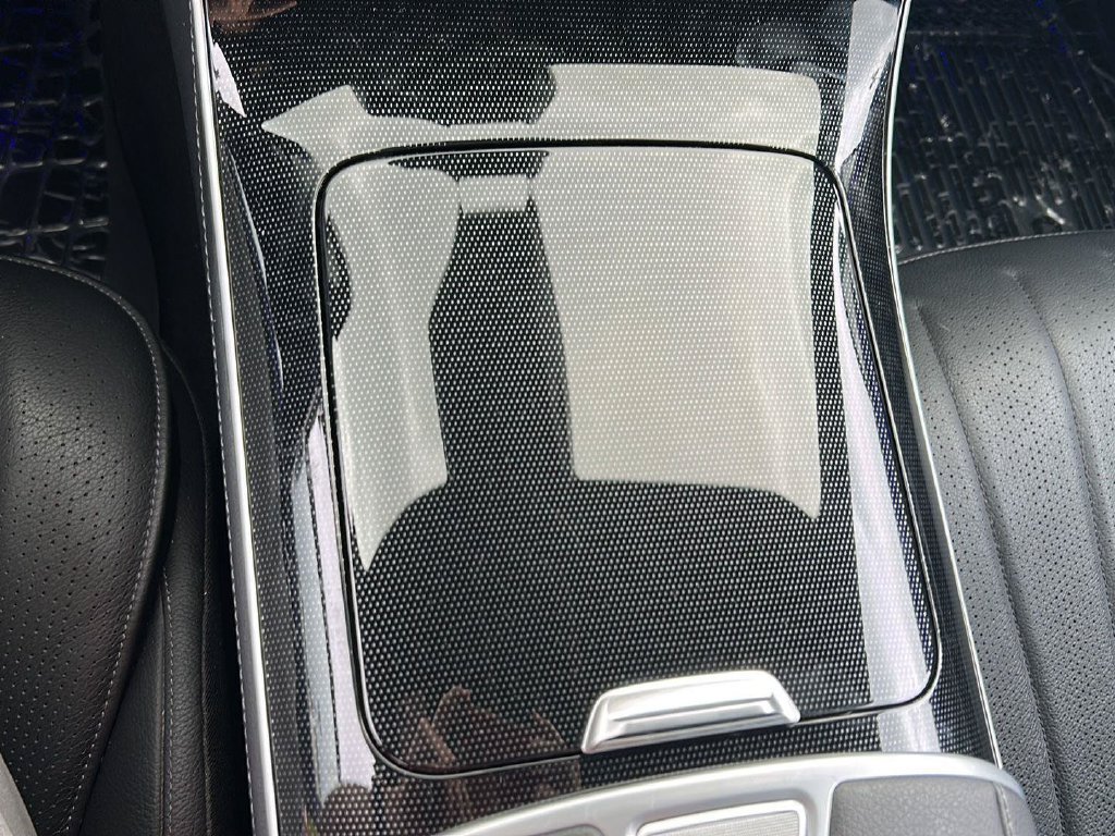 Used 2022 Mercedes-Benz S 500 4MATIC w/ 3D Technology Package image 14