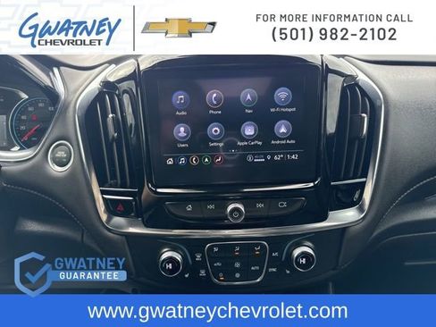 Used 2023 Chevrolet Traverse RS image 15