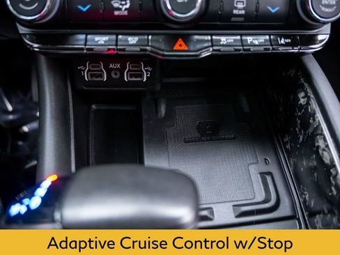 Used 2023 Dodge Durango R/T AWD/4WD image 28