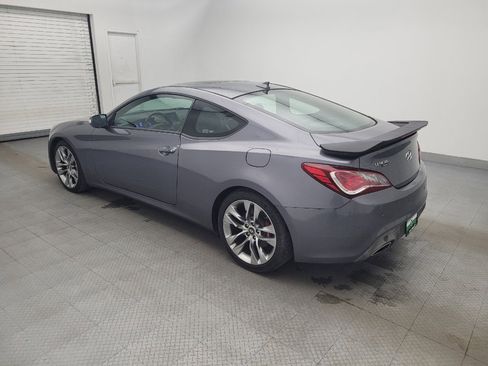 Used 2015 Hyundai Genesis 3.8 image 3