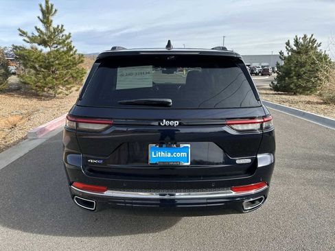 New 2024 Jeep Grand Cherokee Overland w/ Advanced Protech Group III image 15