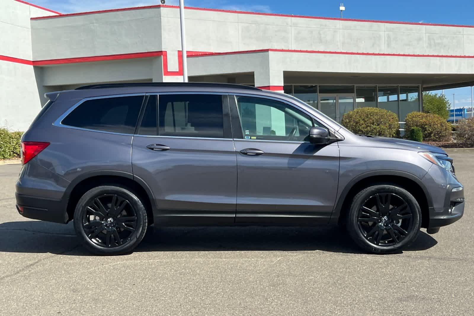 Used 2021 Honda Pilot Special Edition image 6
