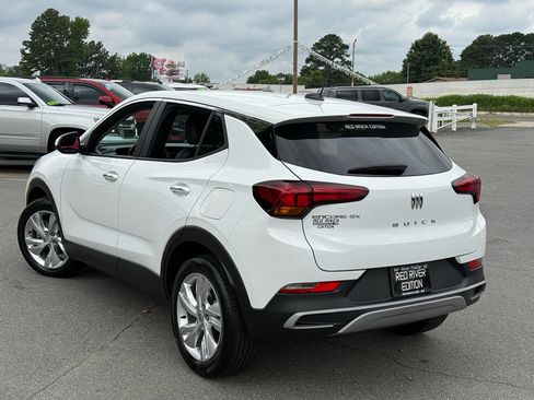 Used 2024 Buick Encore GX Preferred FWD image 5