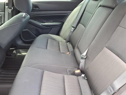 Used 2025 Nissan Altima 2.5 S FWD image 16