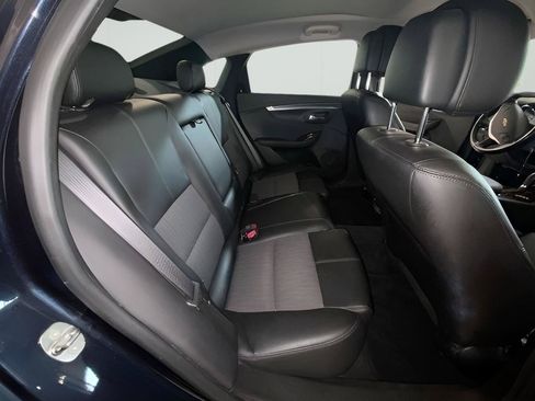Used 2014 Chevrolet Impala LT FWD image 27