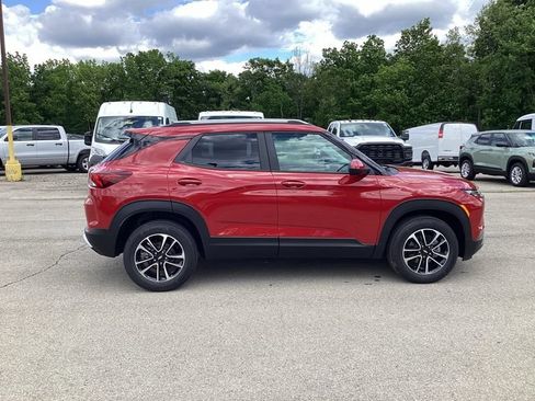 New 2026 Chevrolet TrailBlazer LT w/ Driver Confidence Package AWD/4WD image 8