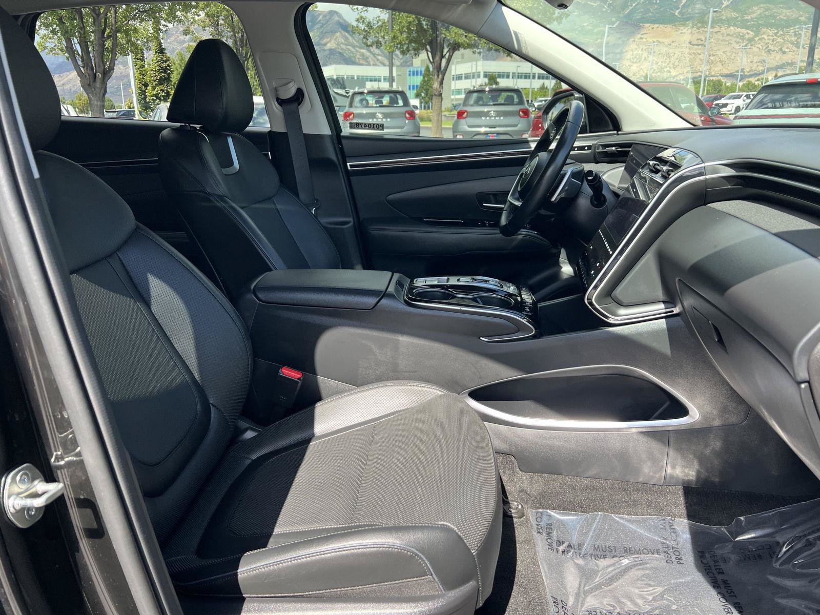 Used 2024 Hyundai Tucson Limited AWD/4WD image 6
