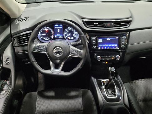 Used 2019 Nissan Rogue SV AWD/4WD image 22