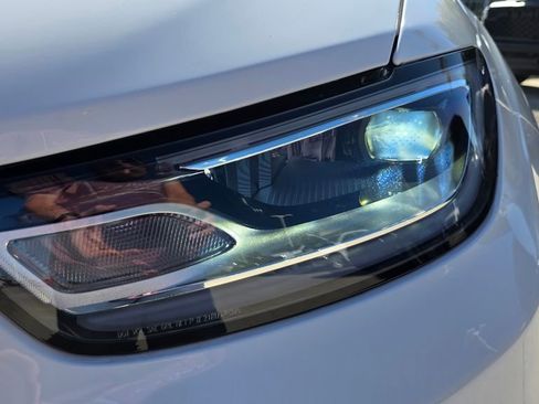 New 2026 Chrysler Pacifica Pinnacle image 9