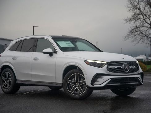 New 2026 Mercedes-Benz GLC 300 4MATIC image 3